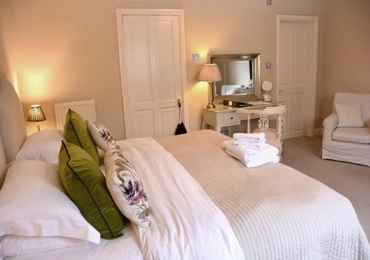 Hotel Great Ashley Farm Bradford-On-Avon Exterior foto